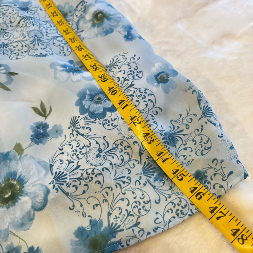 Vintage Olivia Matthew’s Blue Floral Dress - Picture 6 of 6